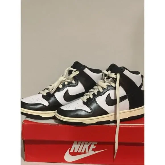 Nike Women's Dunk High Vintage Black Coconut Milk DQ8581-100 Size 7.5 - Picture 5 of 16